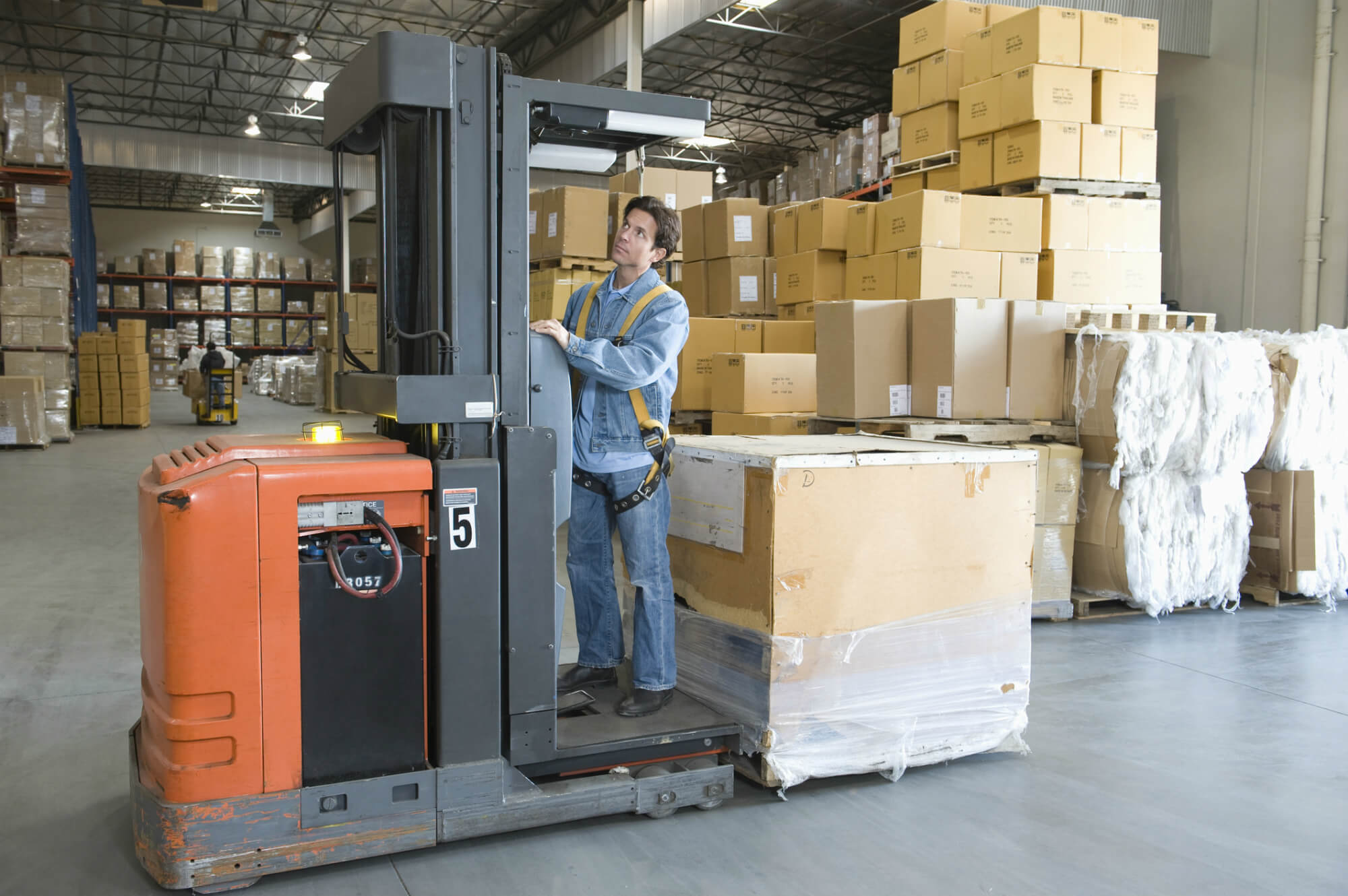 Is a sitdown forklift safer than a standup forklift?